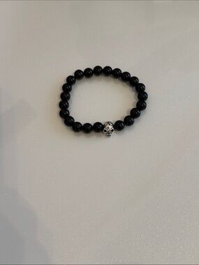 Black Beaded Skull Bracelet